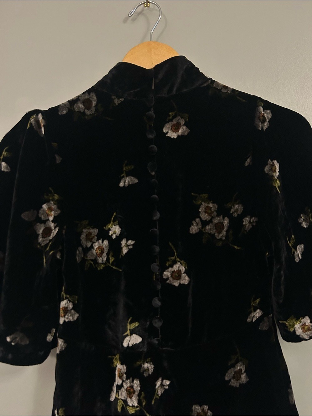 Free People Be My Baby Black Floral Velvet Mini Dress with Flutter Sleeves Sz 2 - Picture 10 of 11